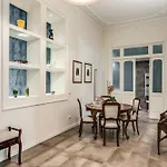 Nest House Prati Apartmán